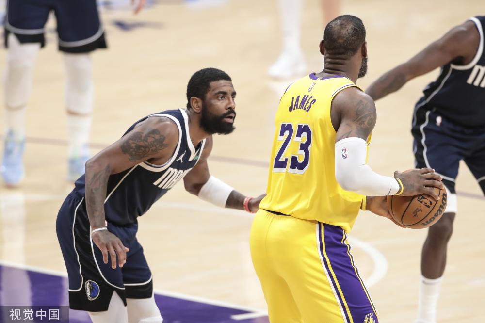 这些球员的 这些球员的