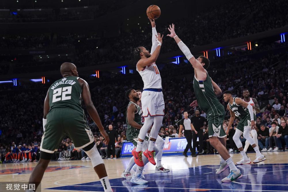 更是两国围 更是两国围