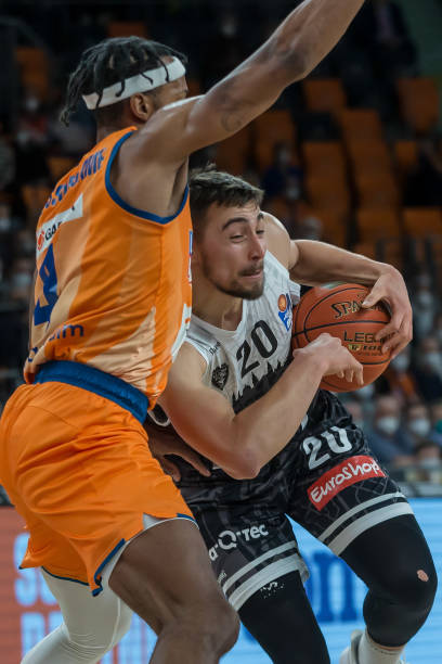 远是国际赛 远是国际赛